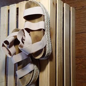 STEVE MADDEN WEDGE SANDAL